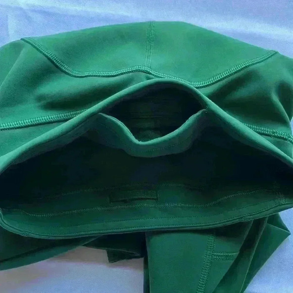 EUC Lulu Lemon Women’s HR Tight 25” Size 2 Green Legging Pant - Picture 5 of 13